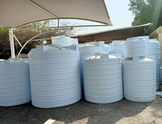 water tanks fiber glass and plastic